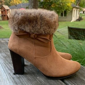 Dana Buchman Carmel Cassie Heeled Ankle Boots Booties Faux Fur Women's Sz. 7
